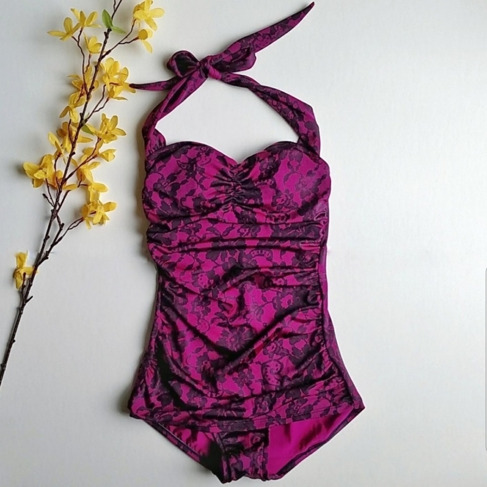 NWOT Bettie Page Vintagr Style One Piece Swimsuit